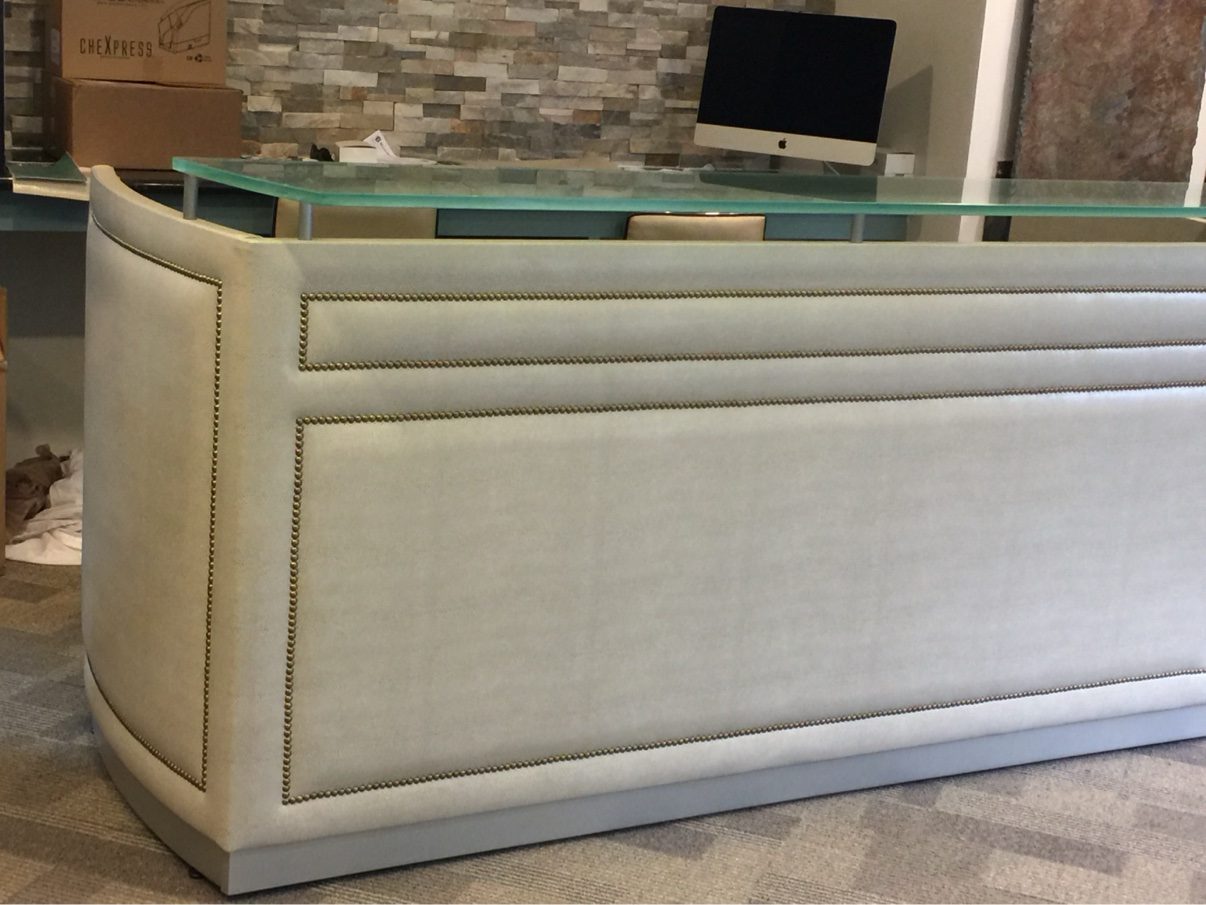 Upholstered reception desk (commercial)